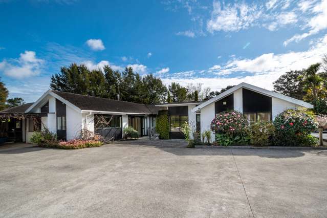 369 Waitakere Road Taupaki_1