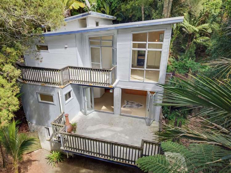 39 Paturoa Road Titirangi_11