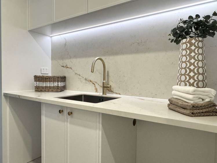 371 Te Taruna Drive Milldale_19