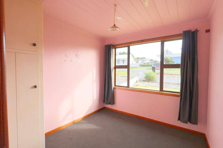 68 Liffey Street Bluff_11