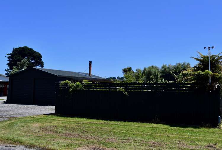 7 Hunter Street Karamea_19