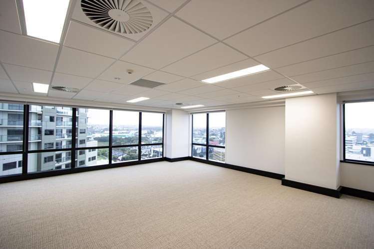 5-7 Byron Ave Takapuna_4