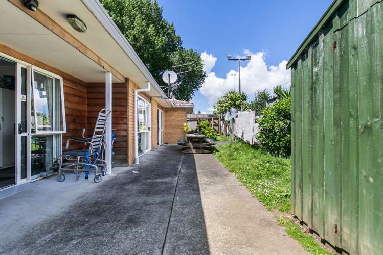 2/11 Church Road Mangere Bridge_4