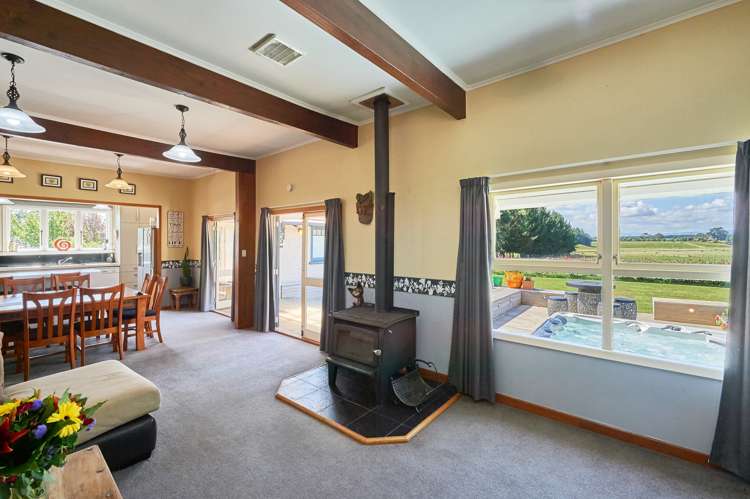 814 Roberts Line Bunnythorpe_13