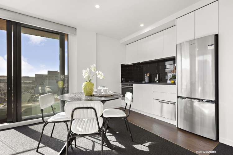 703/4 Elizabeth Street Mount Victoria_5