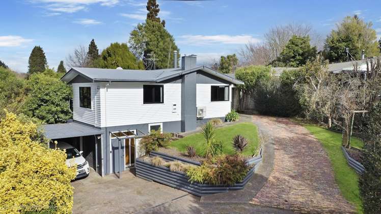 280 Sunset Road_0