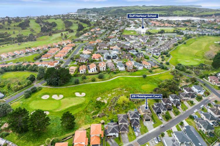 29 Midshipman Court Gulf Harbour_18