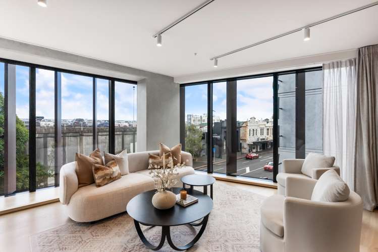 201/38 Khyber Pass Road_2