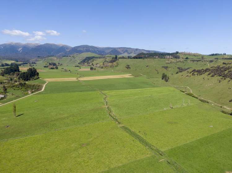 37 Karewarewa Road Rangiwahia_5