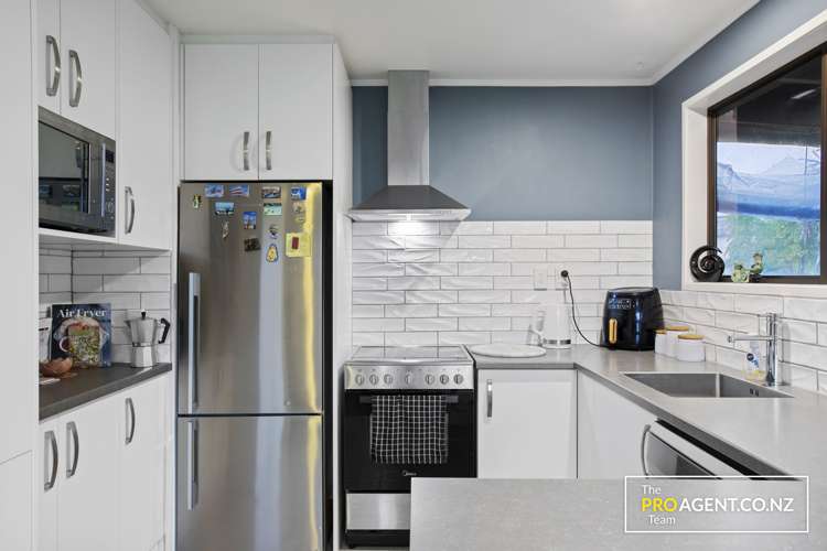 21b Glucina Place Glen Eden_6