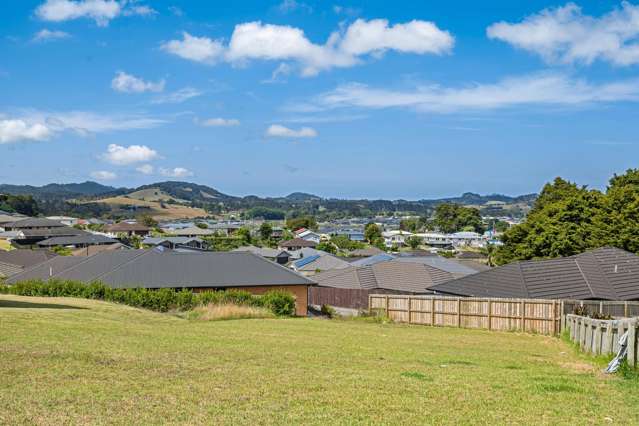 66 Pebble Beach Boulevard Te Kamo_1