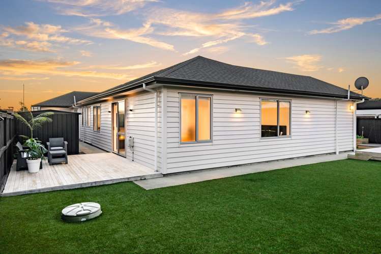 7 Walter Ruddock Avenue Kumeu_29