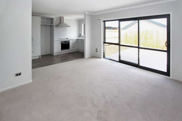 85 Normandy Ave 1107_1