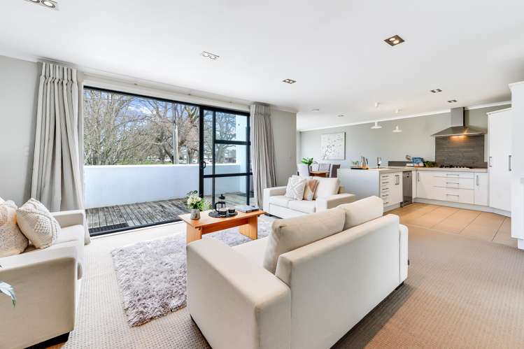 132d Firth Street Hamilton East_15