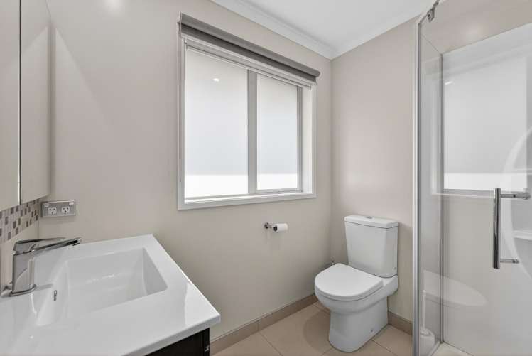 18 Lombardia Way Karaka_22