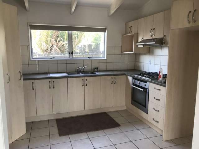 2/517 Richardson Rd Mount Roskill_3