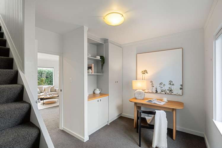 318 Queens Drive Lyall Bay_20