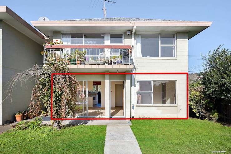 A two-bedroom apartment on Portland Road, in Remuera, Auckland, sold last month for $665,888. The unit was within the prized double grammar zone. Photo / Supplied