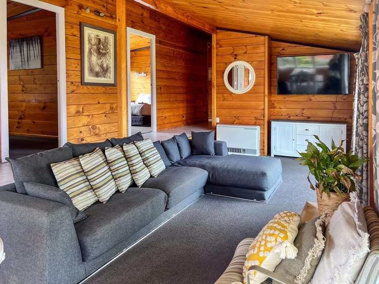 1 Highfield Place Lynmore_9