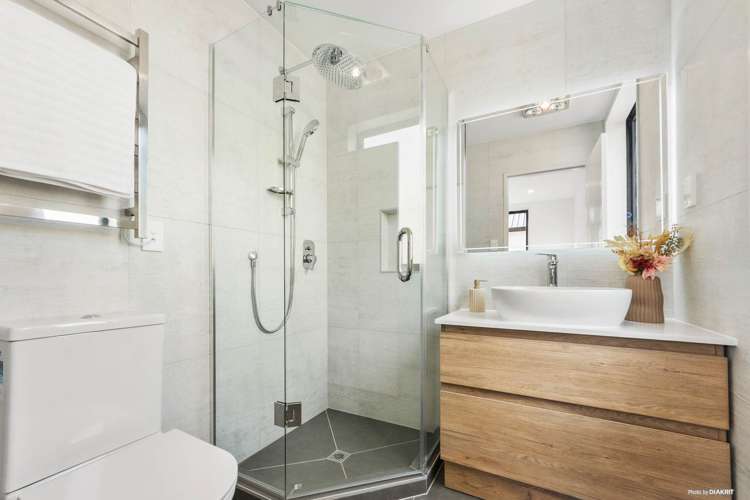 7 Kauri Gum Rise Swanson_14