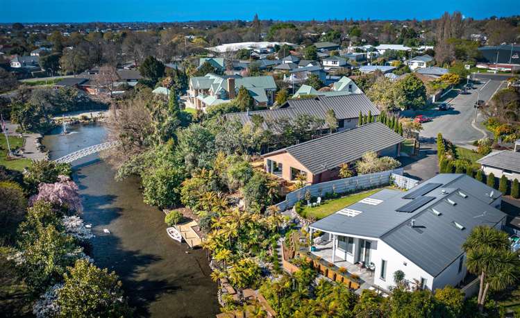 12 Nutfield Lane Cashmere_37