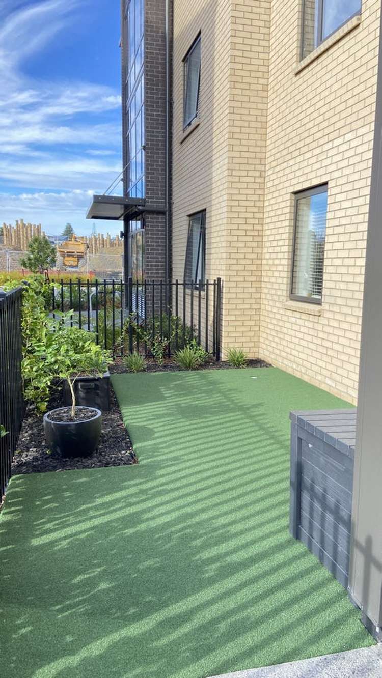 G04/10 Awataha Drive Northcote_2