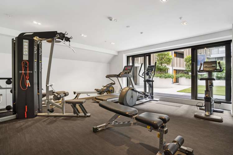 906/5 Howe Street Freemans Bay_13