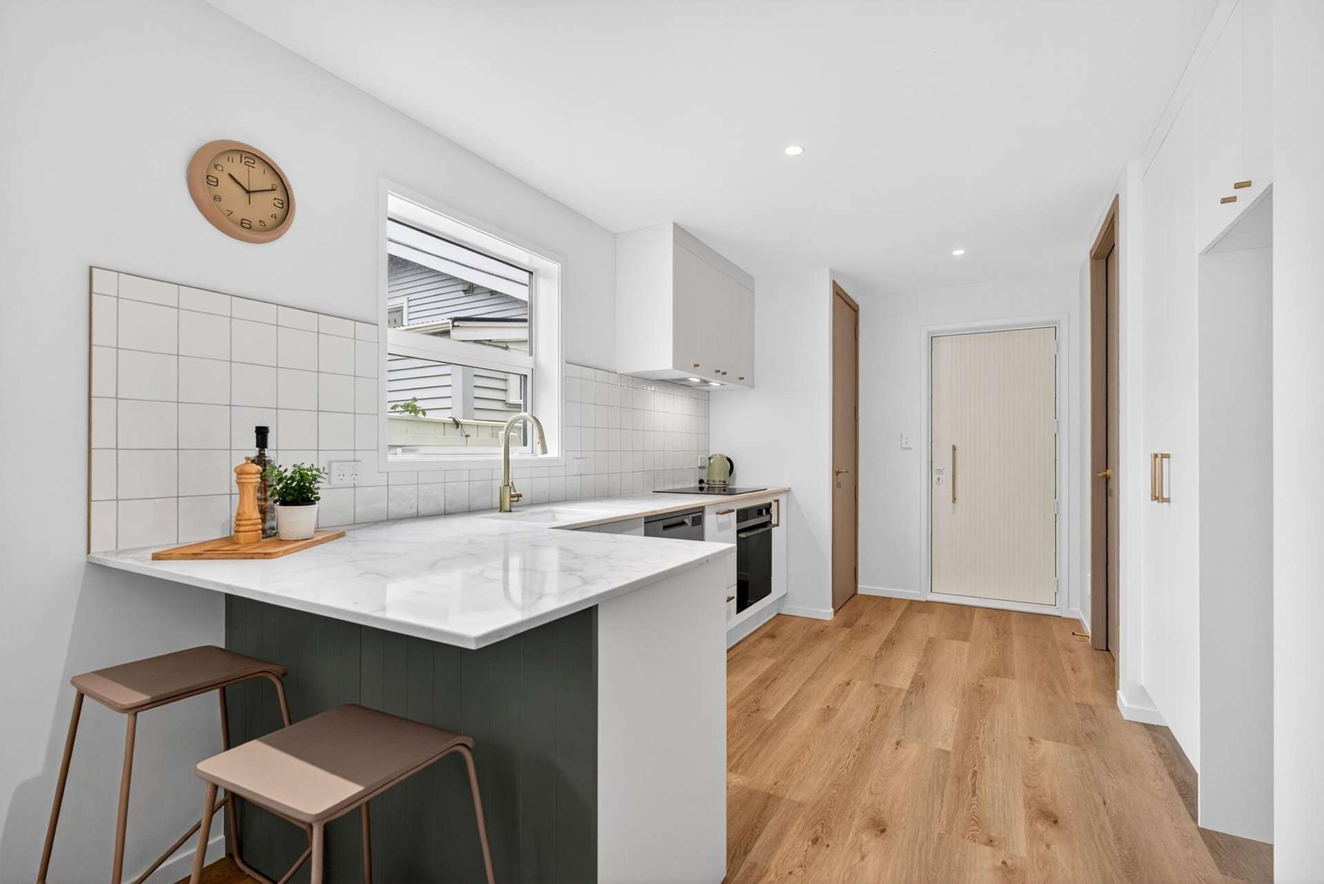 5/46 Cuba Street Petone_0