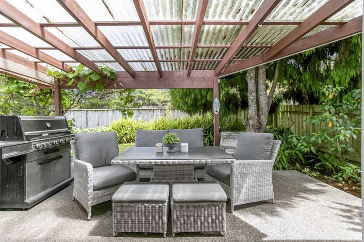 466 Huia Road Laingholm_12