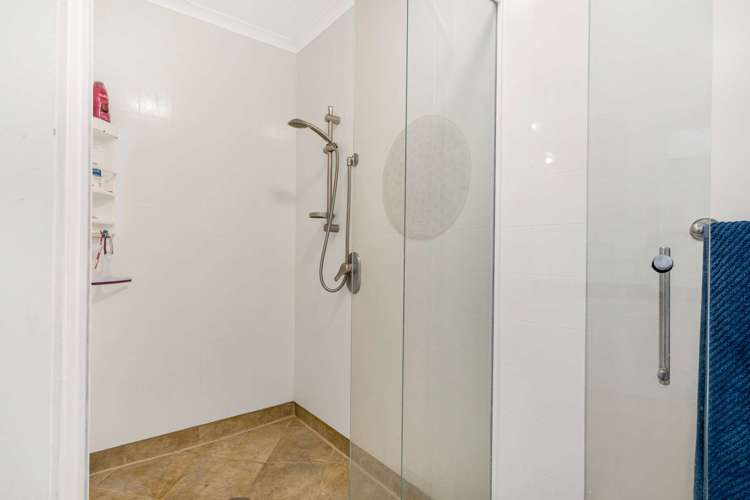 86 Totara View Road Wakefield_23