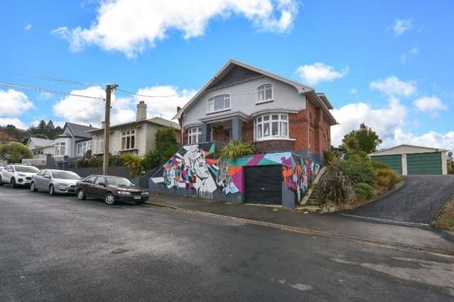 11 Bedroom Student Flat