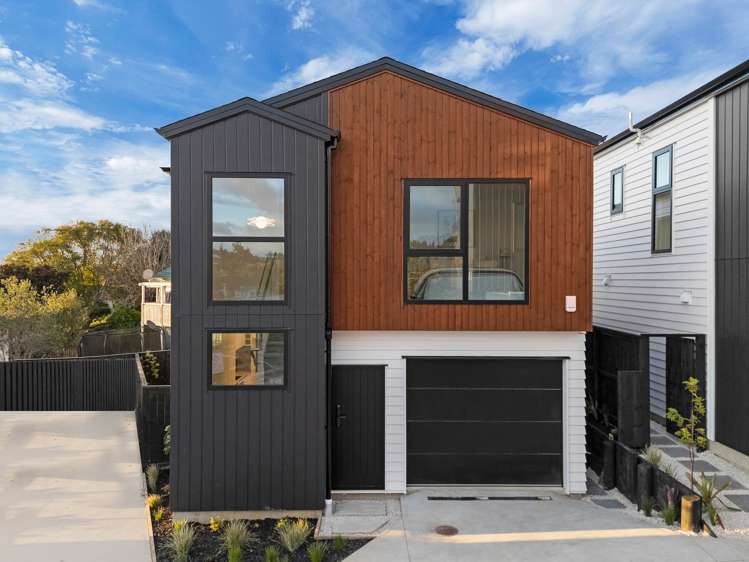 18A-E Mallard Place Unsworth Heights_1