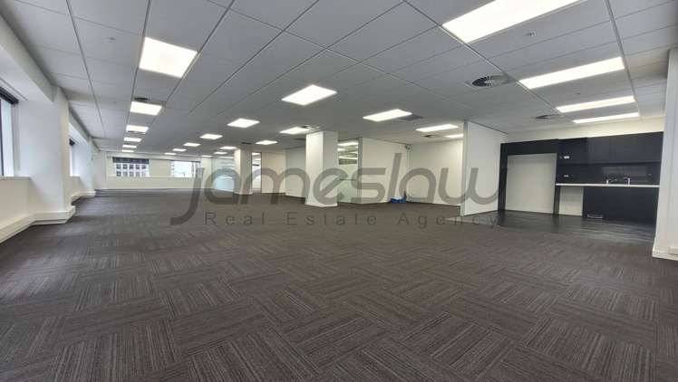 Unit 1/Level 9/120 Albert Street_0