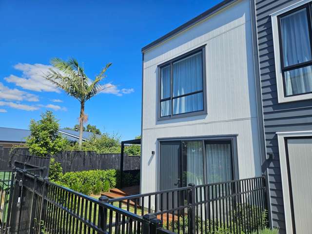 24 Patariki Way Beach Haven_2