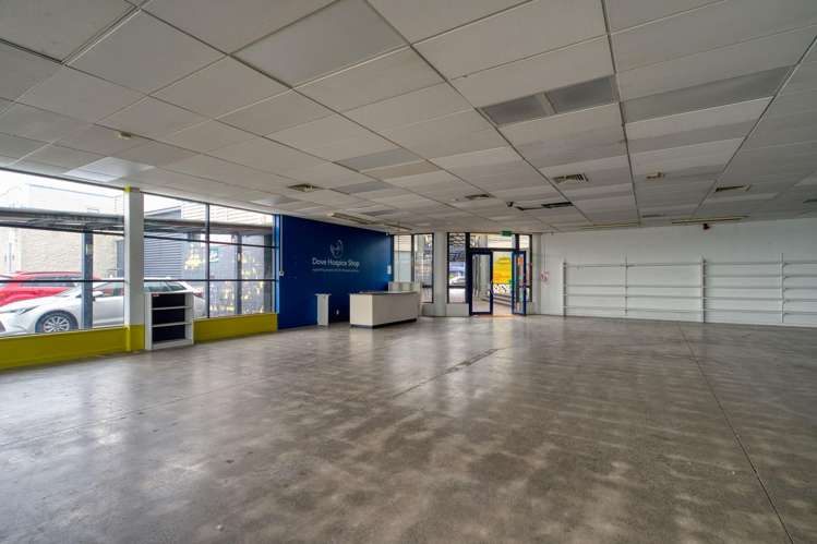 141-157 Queens Road Panmure_25