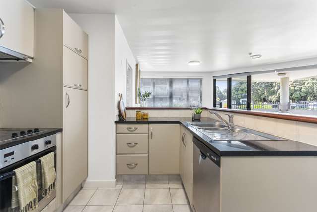 104/36 Victoria Road Mount Maunganui_4