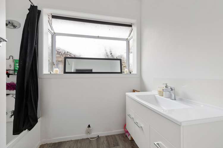 2 Norman Street Nawton_11