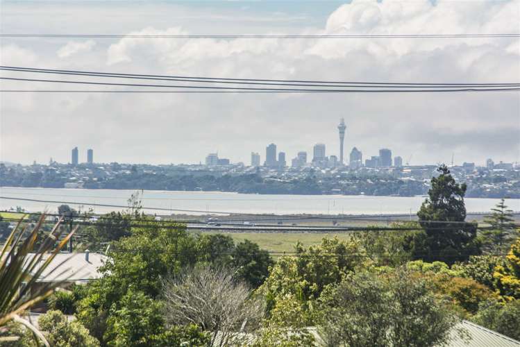 5 Wakeling Avenue Te Atatu South_25