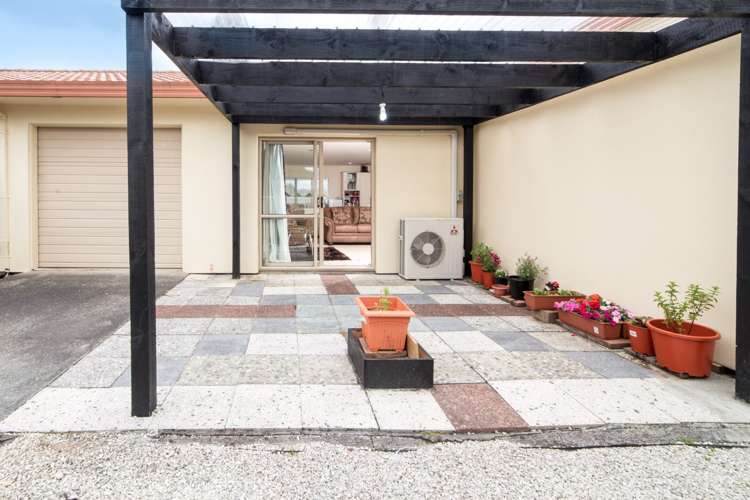 2 Neta Grove Henderson_5