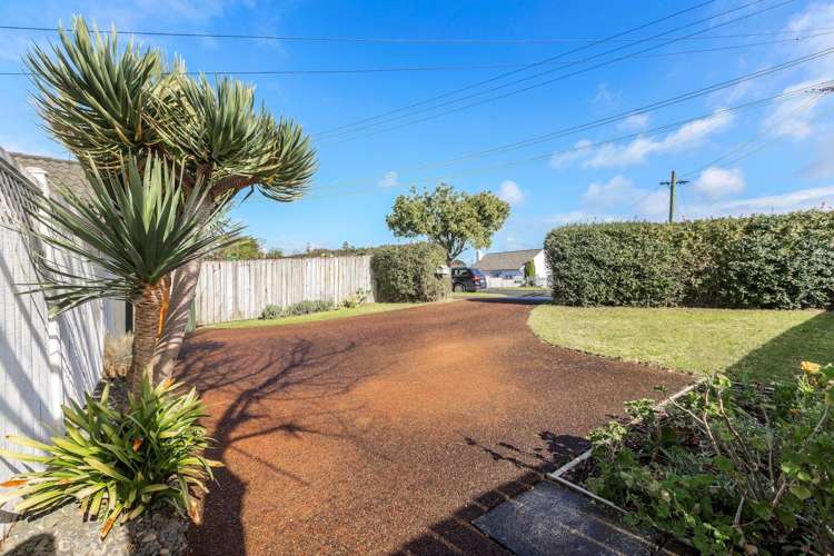 84 Taylor Street Blockhouse Bay_3