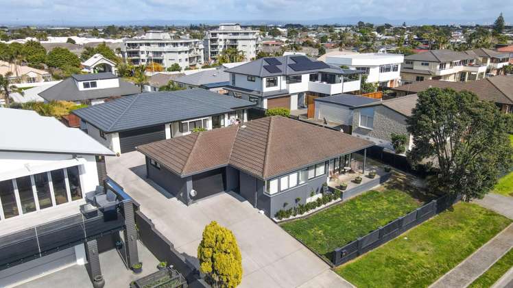 424 Oceanbeach Road Mt Maunganui_2