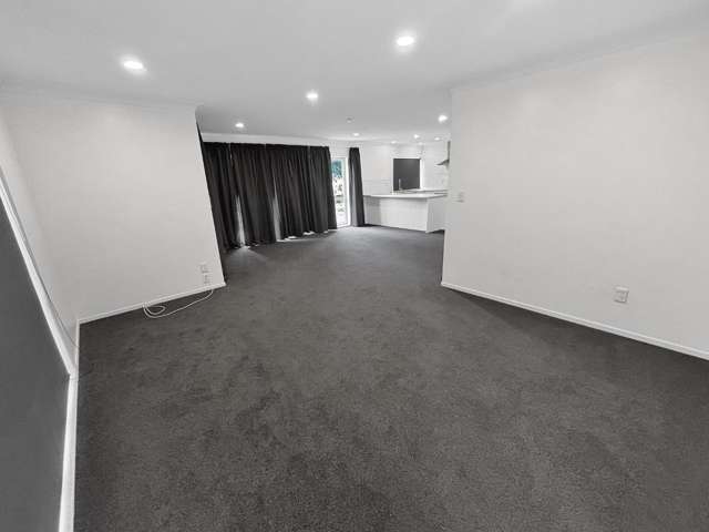 41 Upland Road 2802_1