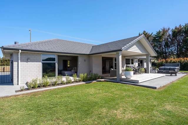 152 Valley View Road Otaika_2