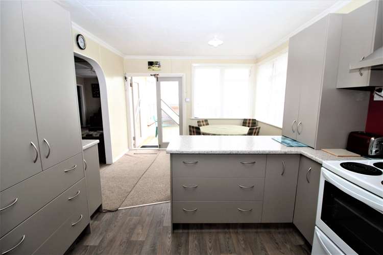 69 Burgoyne Street Woodville_7