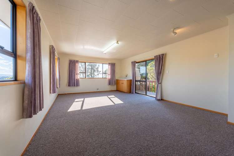 16 Coronation Street Moeraki_19