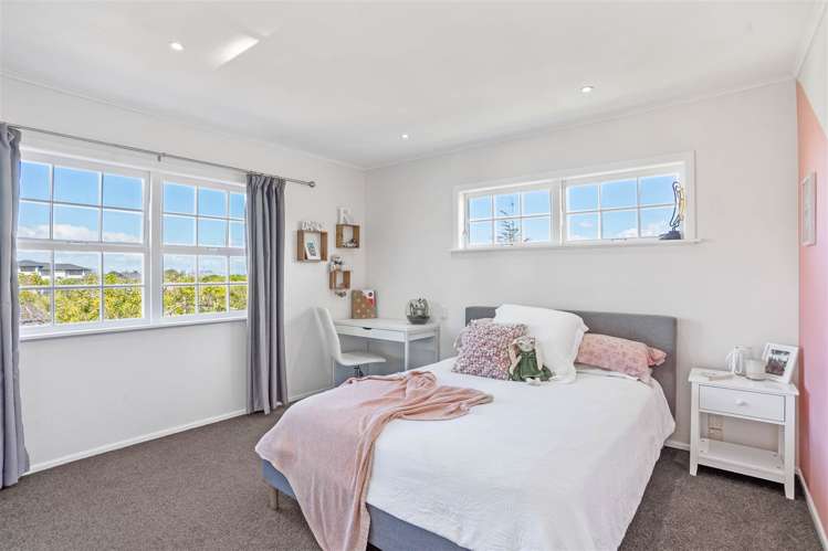 69 Ravenwood Drive Forrest Hill_5