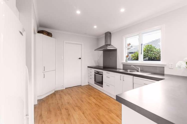 8C Kyeburn Place Avonhead_1