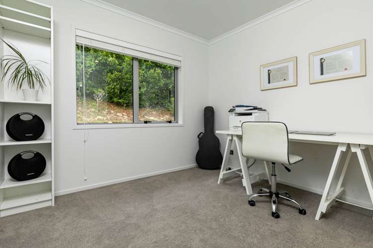 60 Upper Harbour Drive Greenhithe_17