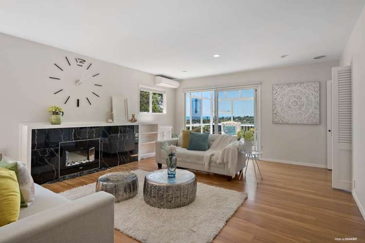 695 East Coast Road Browns Bay_4