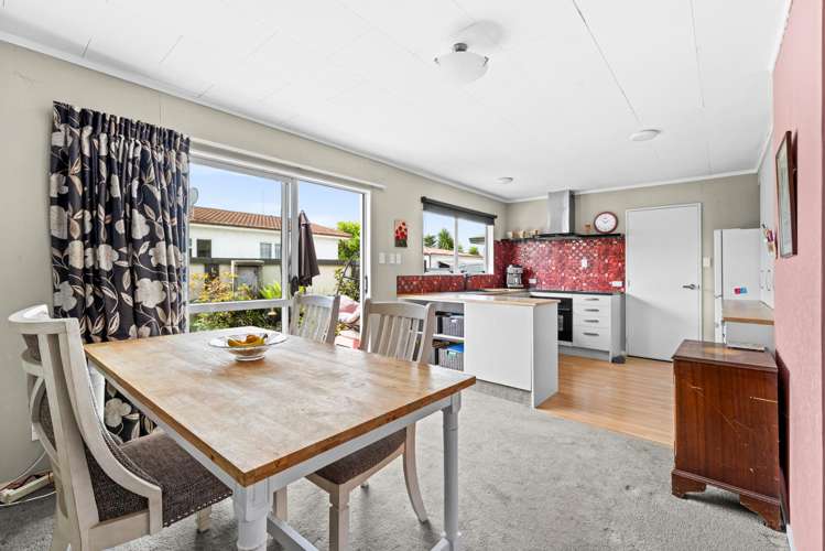 1/84 King Street Taradale_10